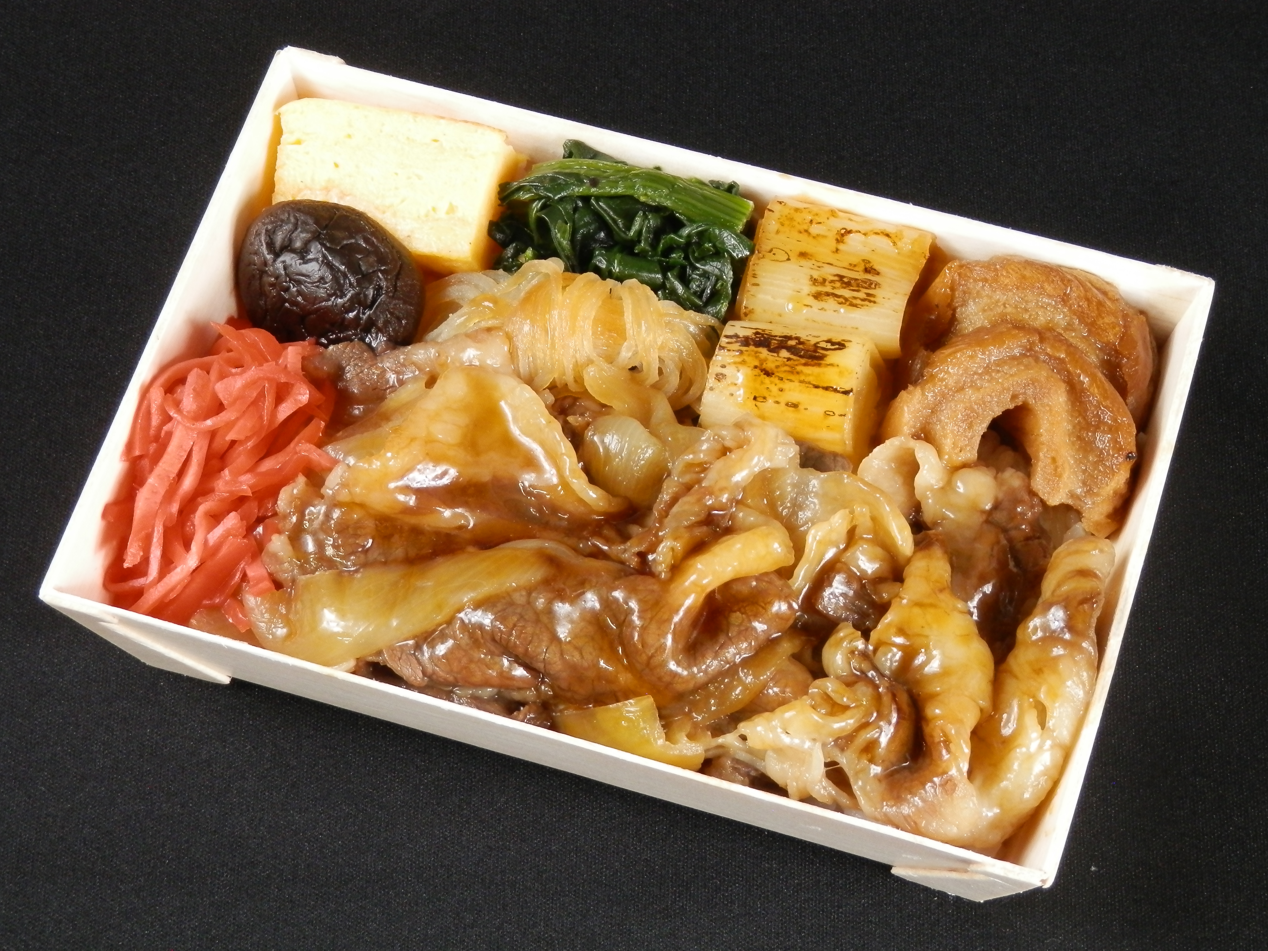 ふるさと屋の「すき焼き重」